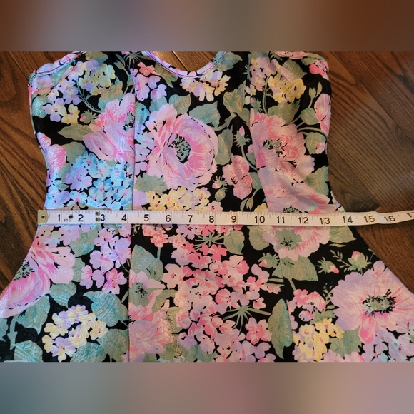 SILKY/SATINY 1 Piece Sleep Set, Beautiful Colours - Picture 5 of 6